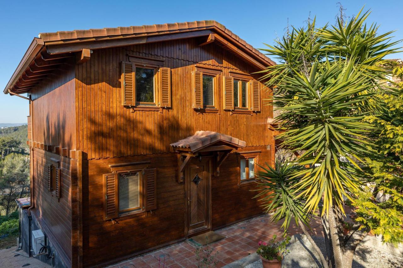 Casa De Madera En * Calafell