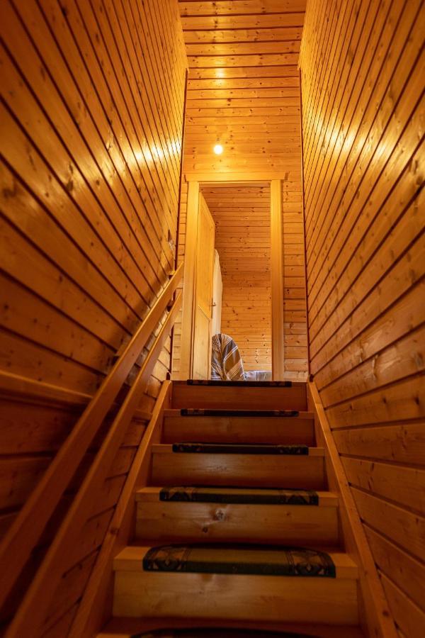 Casa De Madera En