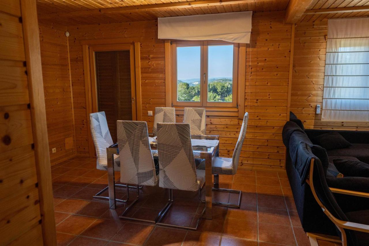 Casa De Madera En
